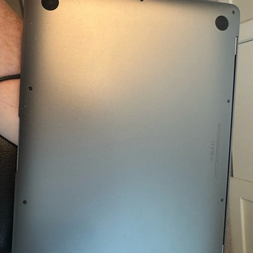 Apple MacBook Air - Silver